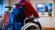 Studie aus USA: Häufiges Fernsehen könnte Gehirnstruktur verändern und Demenzrisiko erhöhen