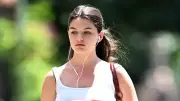 Suri Cruise legt Nachnamen von Tom Cruise offiziell ab