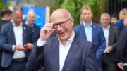 Tausende feiern beim Hoffest im Roten Rathaus: Wegner kurz zu Blackout-Vorwürfen
