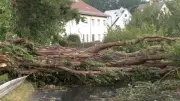 Tornado-Verdacht in Franken: Unwetterchaos mit Superzellen