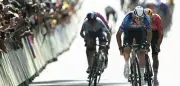 Tour de France: Pressewagen rast in Fans – acht Verletzte