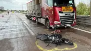 Tragödie auf A24: Fahrschülerin (16) stirbt bei Motorradunfall