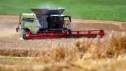 Tragischer Unfall bei Ammerbuch: Landwirt überrollt Ehefrau mit Mähdrescher