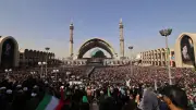 Trauerfeiern für Chamenei: Machtdemonstration in Teheran beginnt
