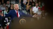 Trumps Zollpolitik treibt Lebenshaltungskosten in die Höhe