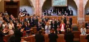 Ungarn: Parlament billigt Verfassungsänderung zur Absetzung des Präsidenten