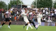 Union Berlin verliert in Aarau: Sorgen um verletzten Oliver Burke