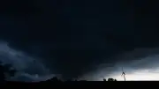 Unwetter im Norden: Hagel und Starkregen verursachen schwere Schäden