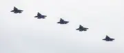 USA setzen Angriffe auf Iran fort: Seeblockade und Entschädigungsforderung