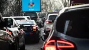 Verkehrsverbände ziehen vernichtende Bilanz: Staus +50%, Radwegebau -28%