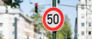 Verwaltungsgericht stoppt Tempo 50 auf Albrechtstraße in Berlin