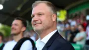 VfB Stuttgart: Transfer von Fisnik Asllani vom Tisch – Pejčinović-Poker stockt