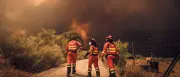Waldbrände in Frankreich erzeugen ihr eigenes Wetter mit Blitzen