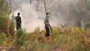 Waldbrände in Frankreich: Flammen stehen vor Haustüren der Anwohner