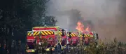 Waldbrände in Frankreich und Spanien: Tausende Touristen evakuiert