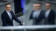 Warum Jens Spahn die Leihmutter-Affäre überstehen könnte