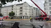 Wasserrohrbruch in Berlin-Friedrichshain: Sand auf Frankfurter Allee