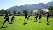 Weltmeister Götze adelt Eintracht-Talente im Trainingslager