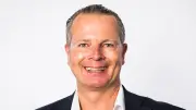 Wolfgang Emrich: Karriere als BILD-Redakteur und Reserveoffizier