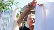 Wäschetrocknen im Freien: So schützen Sie Kleidung vor Sonne