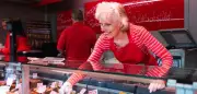 Wurstkönigin von Hamburg: Ingrid Künzler wechselt zu Fisch