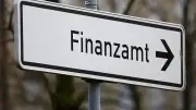 Zentrale Steuerhotline in Hessen: Alle Finanzämter unter einer Nummer