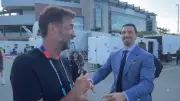 Zlatan Ibrahimovic überrascht Jürgen Klopp live im TV-Interview