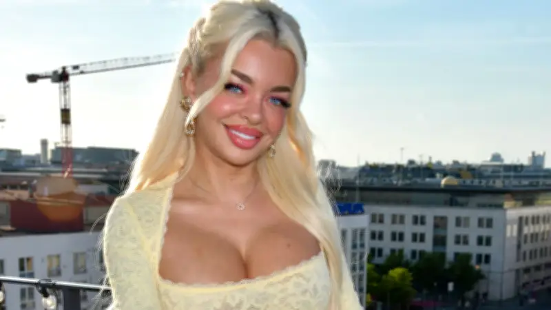 Katja Krasavice lädt Angela Merkel zu 30. Geburtstagsparty ein