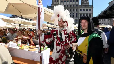 Augsburger Friedensfest 2026: Programm mit Friedenstafeln