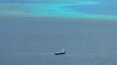 China übt mit Luft- und Seestreitkräften am Scarborough-Riff