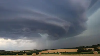 Hitze und Gewitter am Mittwoch – danach Abkühlung