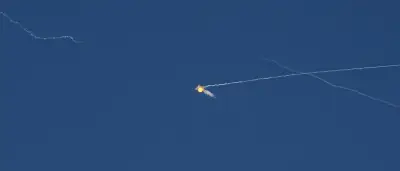 Klitschko: Neuer Raketenangriff auf Kiew – Brände in Wohnhaus