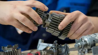 Krise: Deutlich weniger Ausbildungsverträge in Metallindustrie