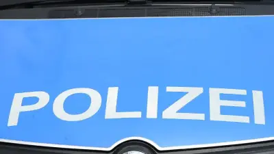 Messerattacke in Berlin-Mitte: Zwei Männer bei Streit verletzt