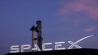 Musk prophezeit SpaceX Billionen-Umsatz – Aktie fällt