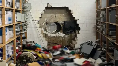 Schließfach-Coup: Polizei lädt 30 Bankkunden zwangsweise vor