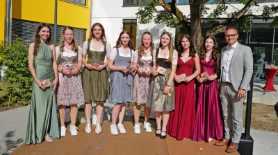 St.-Ursula-Absolventen feierlich verabschiedet