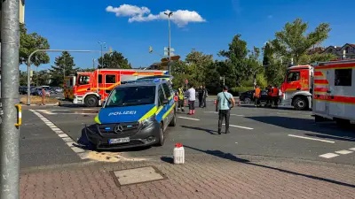 Zwei Kinder bei Unfall mit Streifenwagen in Rüsselsheim verletzt