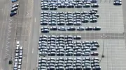 Autoindustrie: Auftragsbücher füllen sich, Stellenabbau bleibt