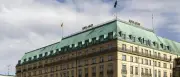Berliner Hotel Adlon: Verkauf für 280 Millionen Euro möglich