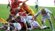 FC Augsburg: 20 Jahre Profifußball – Quiz und Trikot-Gewinnspiel
