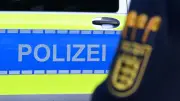 Freibad: 13-Jährige zu sexuellen Handlungen gezwungen – Polizei sucht Zeugen