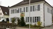 Gemeinschaftsraum in alter Schule Erpfting eröffnet