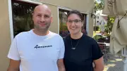 Gäste führen sich auf wie Sau: Wirtin lässt in Video Dampf ab