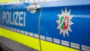Mann mit Schnittverletzungen auf Polizeiwache – Mordkommission ermittelt