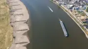 Niedrigwasser: NRW-Minister fordert Taskforce für Binnenschifffahrt