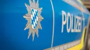 Radfahrerin bei Überholmanöver gestreift und geflüchtet