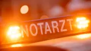 Senden: Mann stürzt vom Balkon und verletzt sich schwer