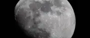 SpaceX-Raketenteil schlägt ungeplant auf dem Mond ein