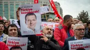 Türkei: Erdoğan erhöht Druck auf Opposition mit Zwangsübertritten